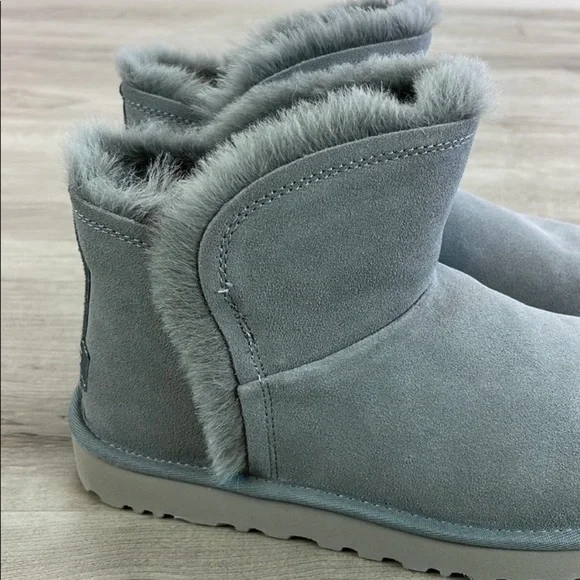 🍁 UGG 🍁 Classic Mini Fluff High-Low GEYSER BOOT - Picture 12 of 13